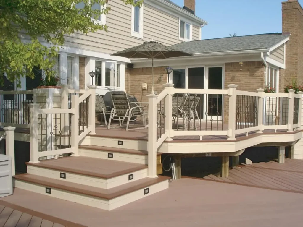 15 Backyard Deck Ideas 2 lc1
