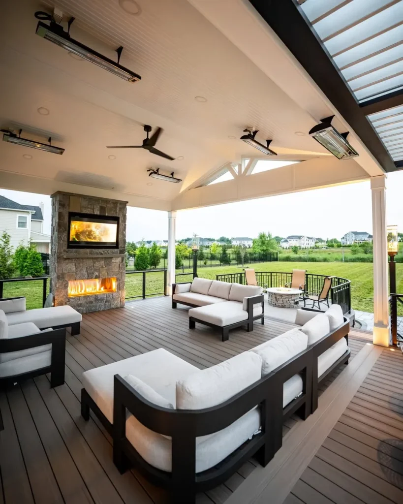 15 Backyard Deck Ideas 3 lc2